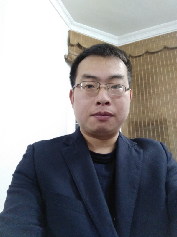 简单爱的第一张照片--上饶相亲服务中心