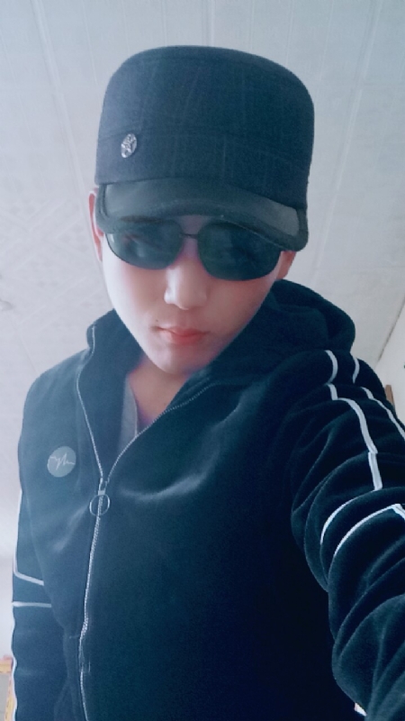 等你的季节的第一张照片--上饶相亲服务中心