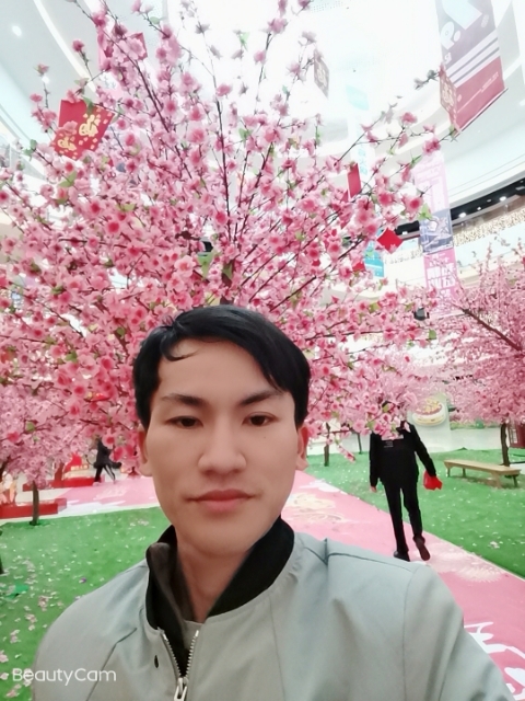 单身一人的第二张照片--上饶相亲服务中心