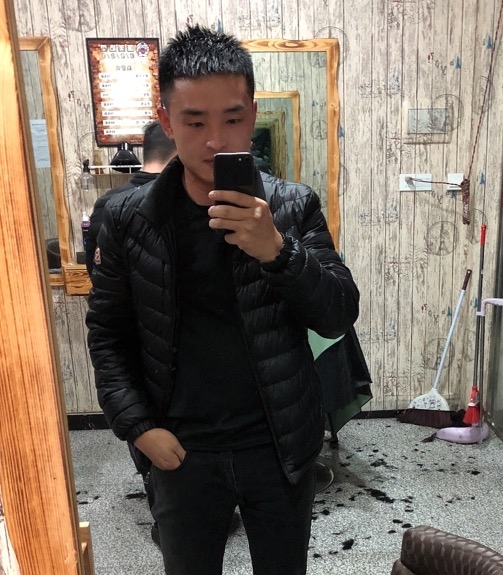 知足常乐的第一张照片--上饶相亲服务中心