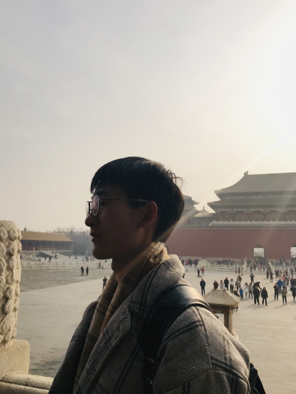 夏侯醉平的第一张照片--上饶相亲服务中心