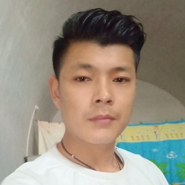 啊锋的第二张照片--上饶相亲服务中心