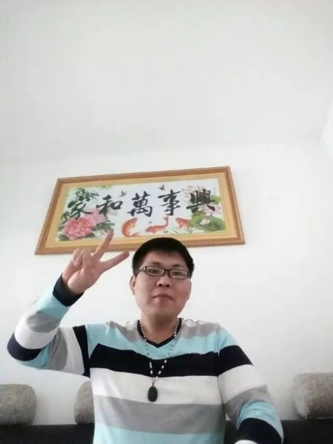 快乐就好的第一张照片--上饶相亲服务中心