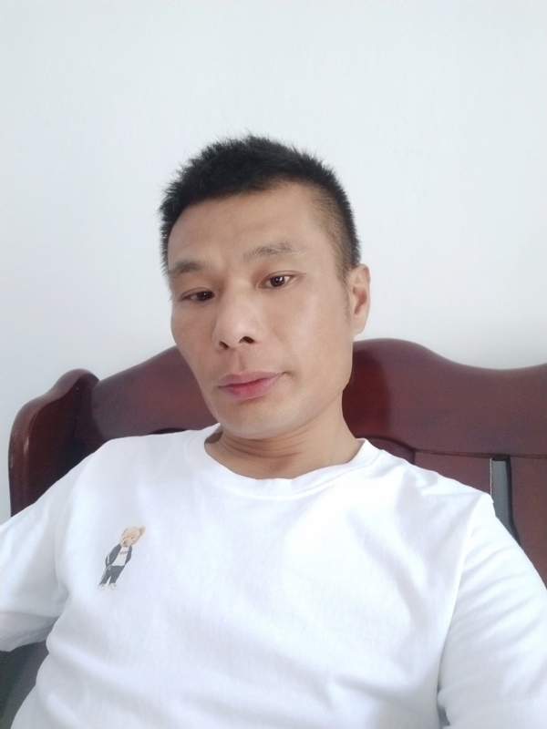 年少轻狂的第一张照片--上饶相亲服务中心