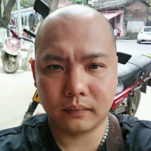 开心就好的第一张照片--上饶相亲服务中心