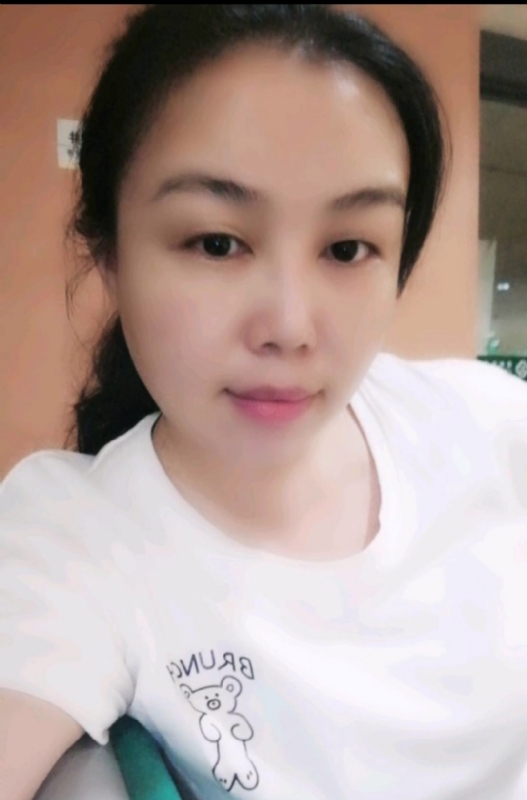 淡淡的云的第一张照片--上饶相亲服务中心