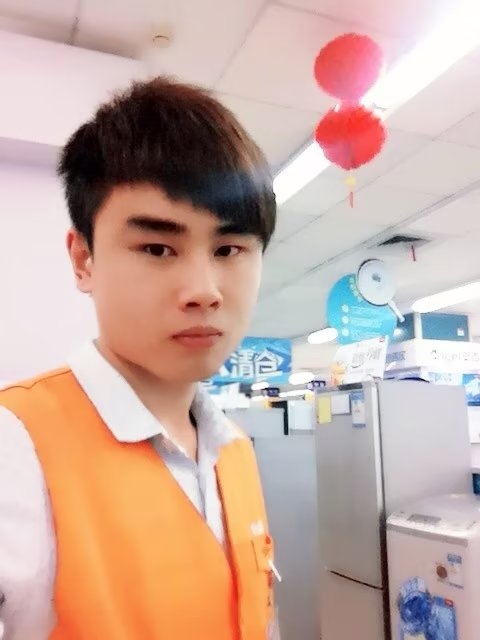 罗自强的第一张照片--上饶相亲服务中心