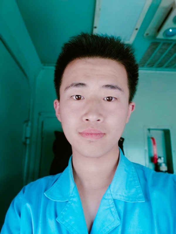 生而为人的第四张照片--上饶相亲服务中心