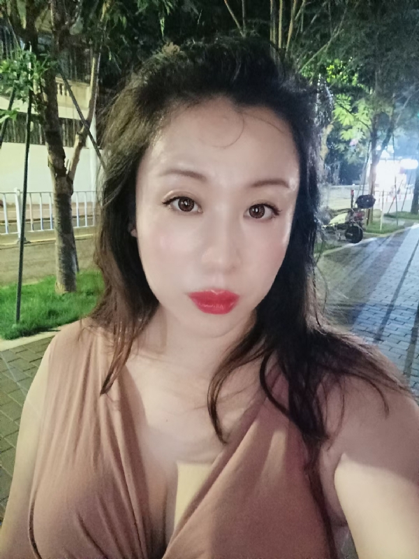 叶子青青的第一张照片--上饶相亲服务中心