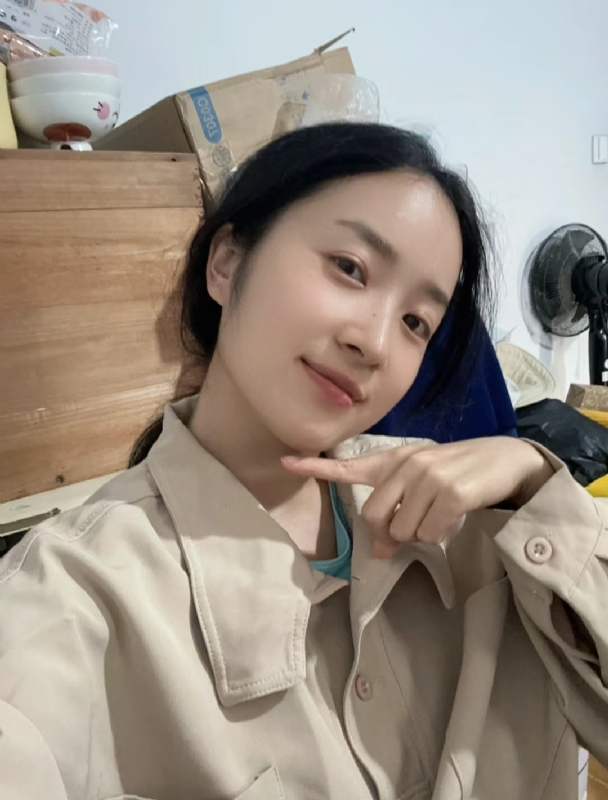多喝热水的第二张照片--上饶相亲服务中心