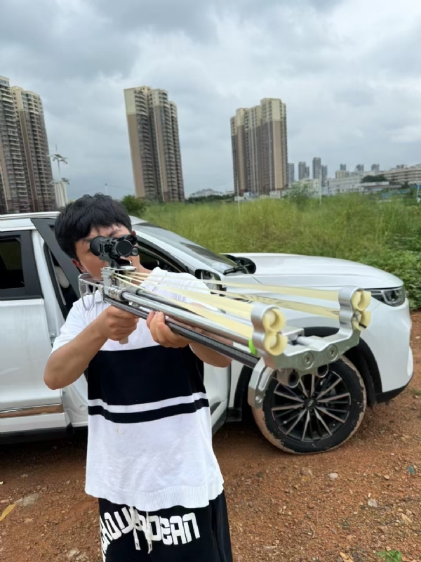 凌其飞的第四张照片--上饶相亲服务中心