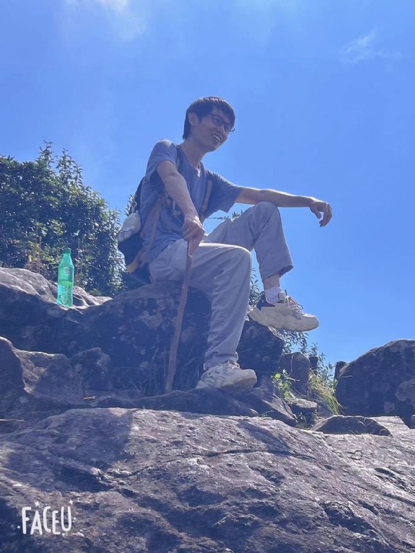 落叶之秋的第一张照片--上饶相亲服务中心