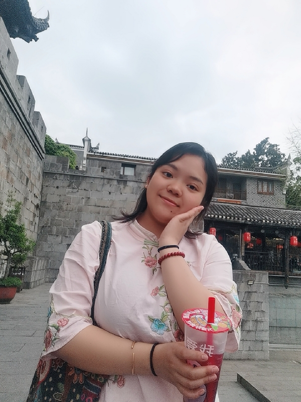 敏兮小沫的第三张照片--上饶相亲服务中心