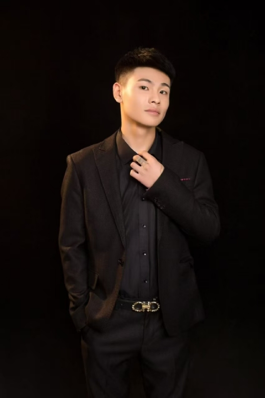 刘小船的第一张照片--上饶相亲服务中心
