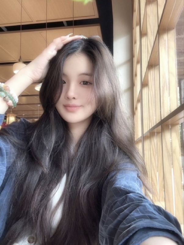ChanBecky的第一张照片--上饶相亲服务中心